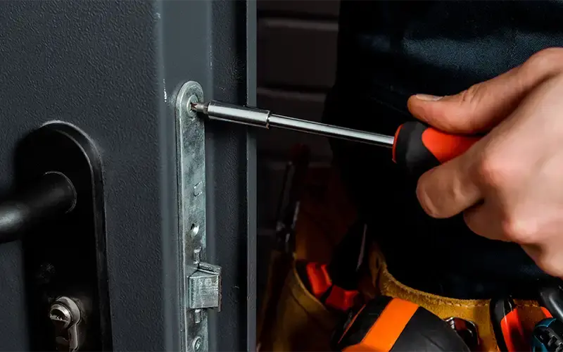 Emergency Locksmith Service: When You Need an Urgent Call-Out