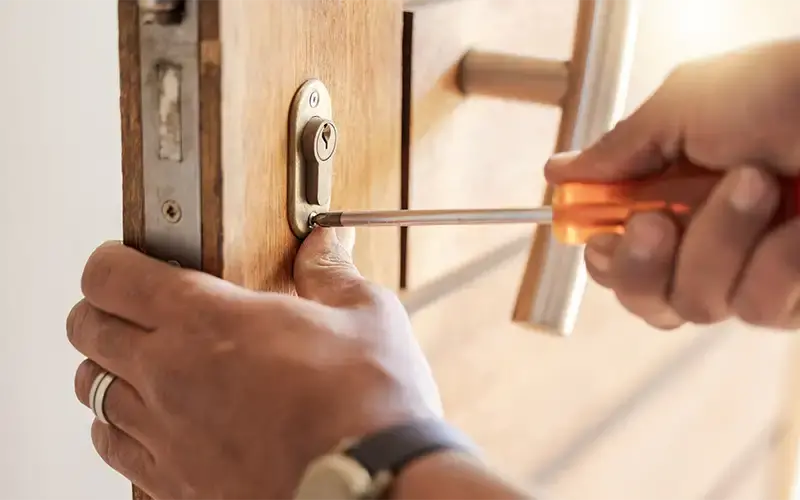 How Much Does Lock Cylinder Replacement Cost After Losing Keys