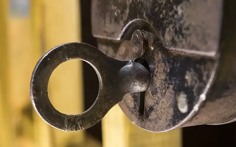 Jammed Lock: Causes, Risks and What to Do